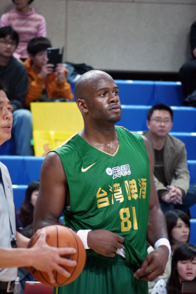 檔案:第10季SBLByron Allen.jpg